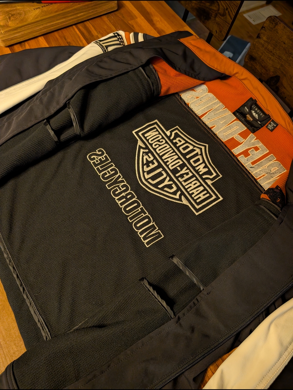 Harley-Davidson Black and Orange Motorcycle Jacket - Picture 7 of 9